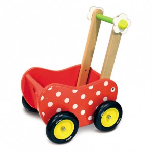 Vilacs dukkevogn bruges først til gåvogn og leveres ofte af Legetøj Online